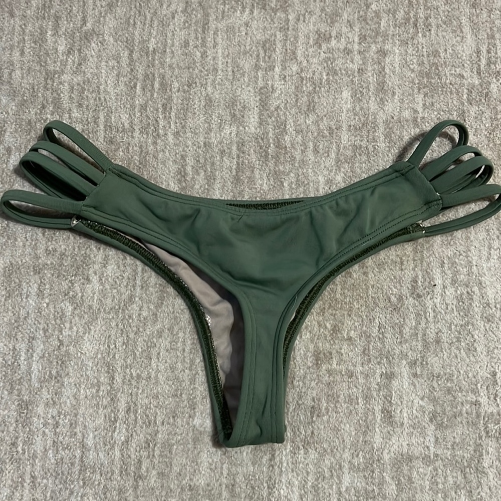 Midori bikini bottoms